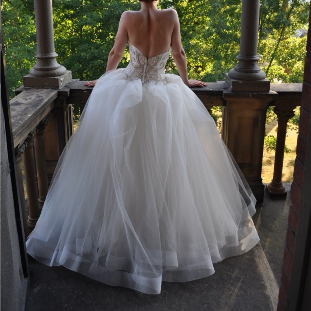 Princess style wedding dress